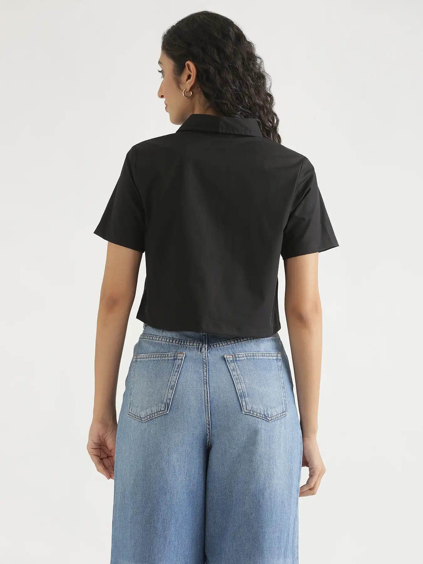 Women Black Better Cotton Crop Shirt - Image 10
