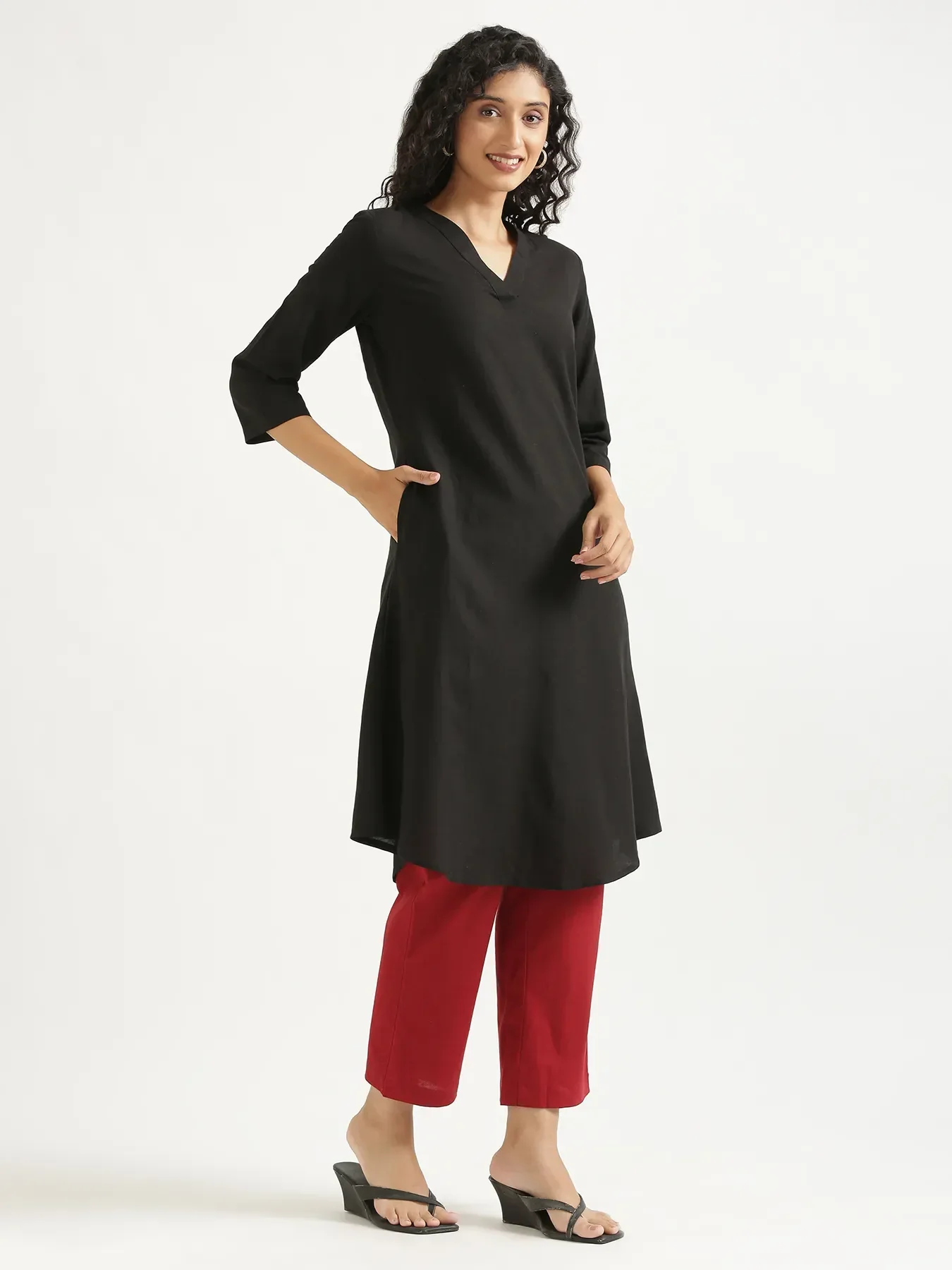 Women Black Flowy Linen A-Line Long Kurta - Image 6