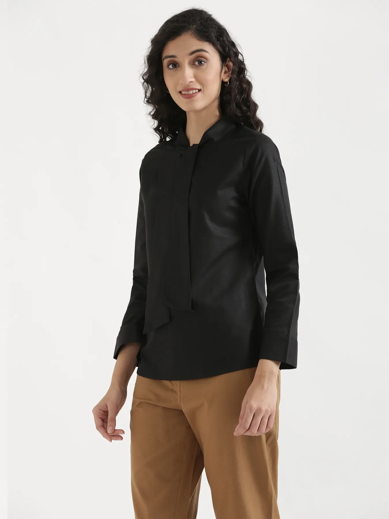 Women Black Linen Blend Knot Blouse - Image 5
