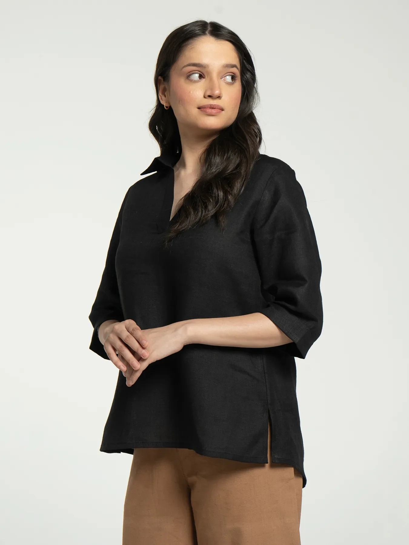 Women Black Pure Linen Collared Shirt Top - Image 4