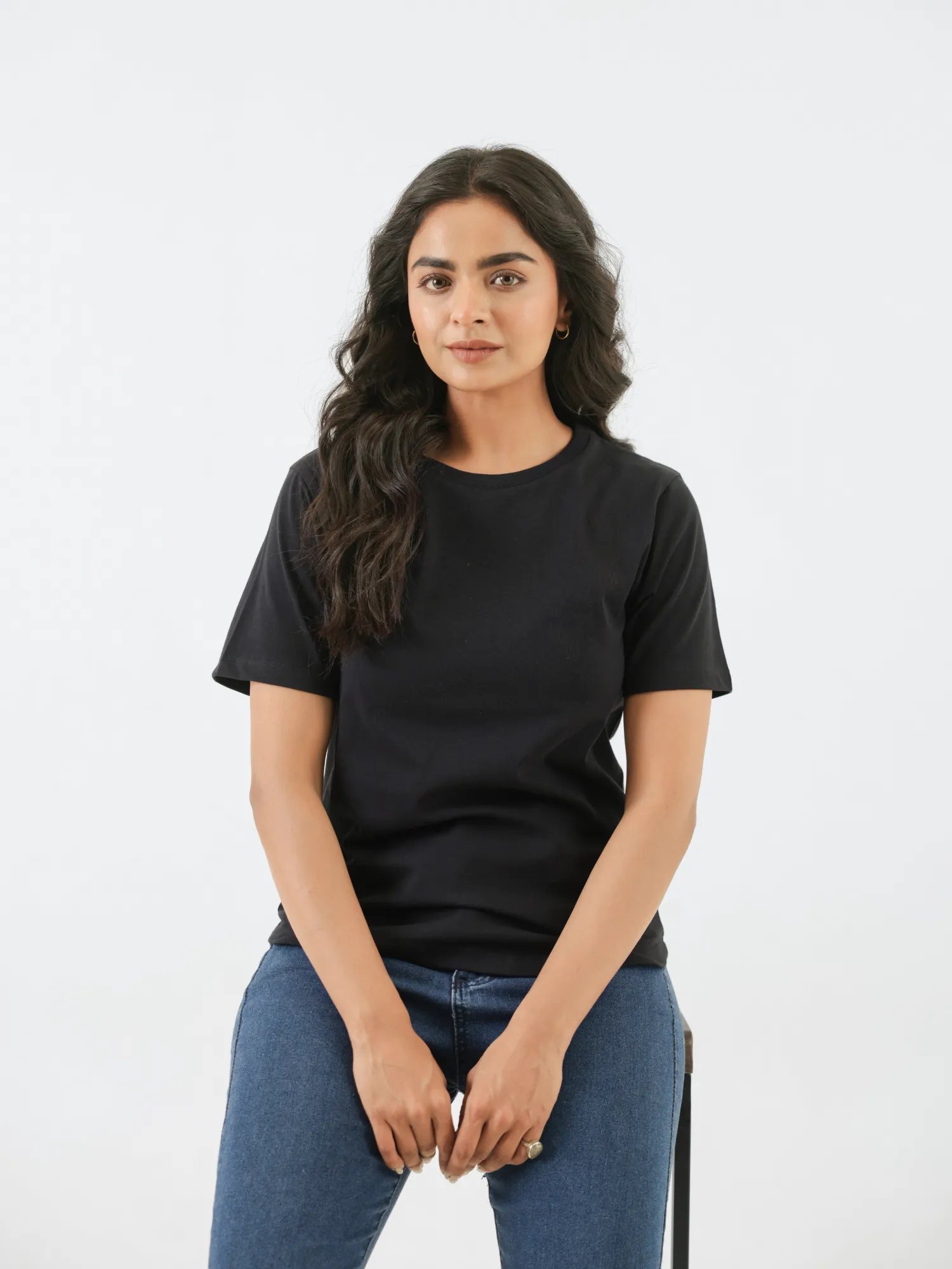Women Black Round Neck T-shirt - Image 10