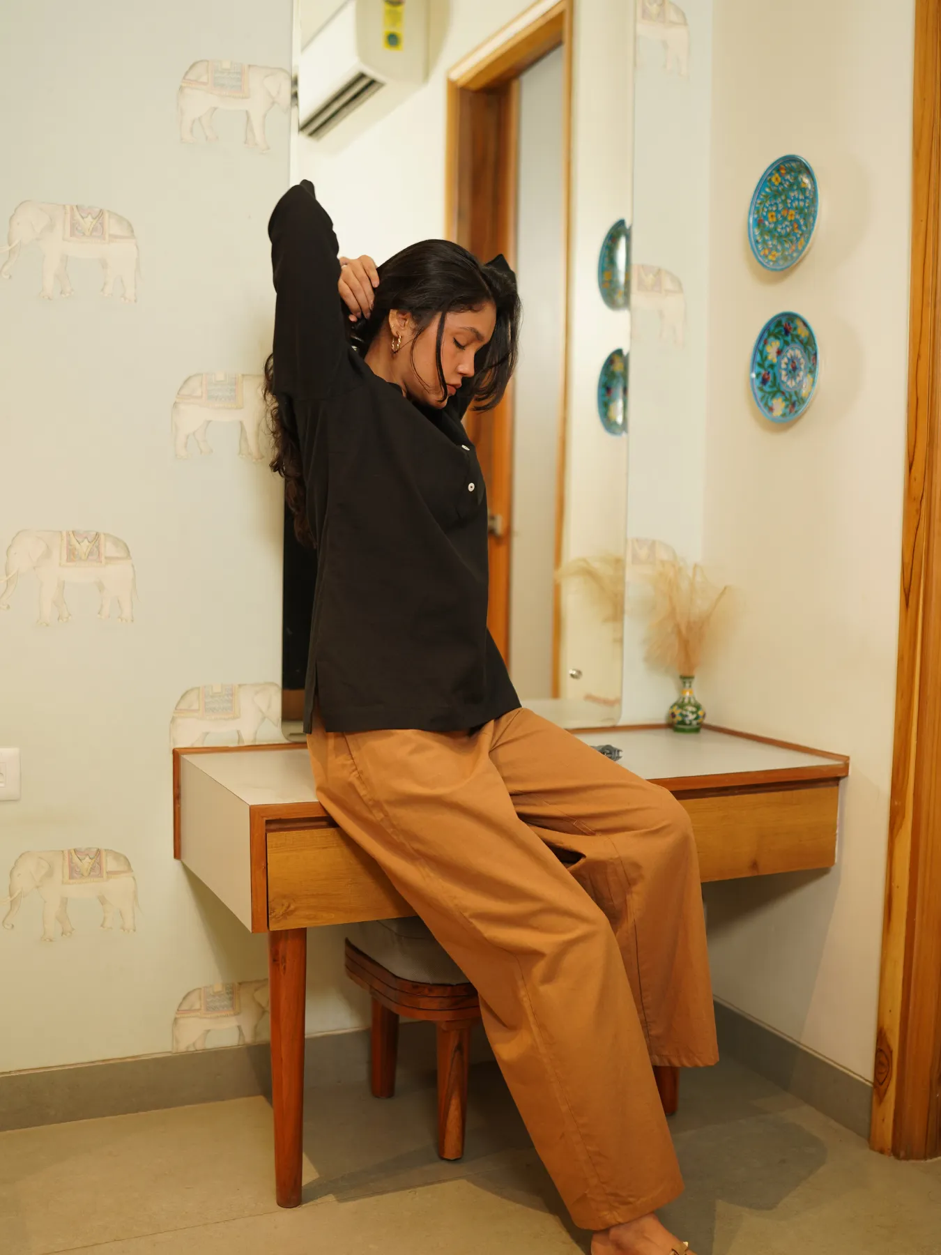 Women Coffee Brown Airy Linen Wide Leg Pant - Image 7