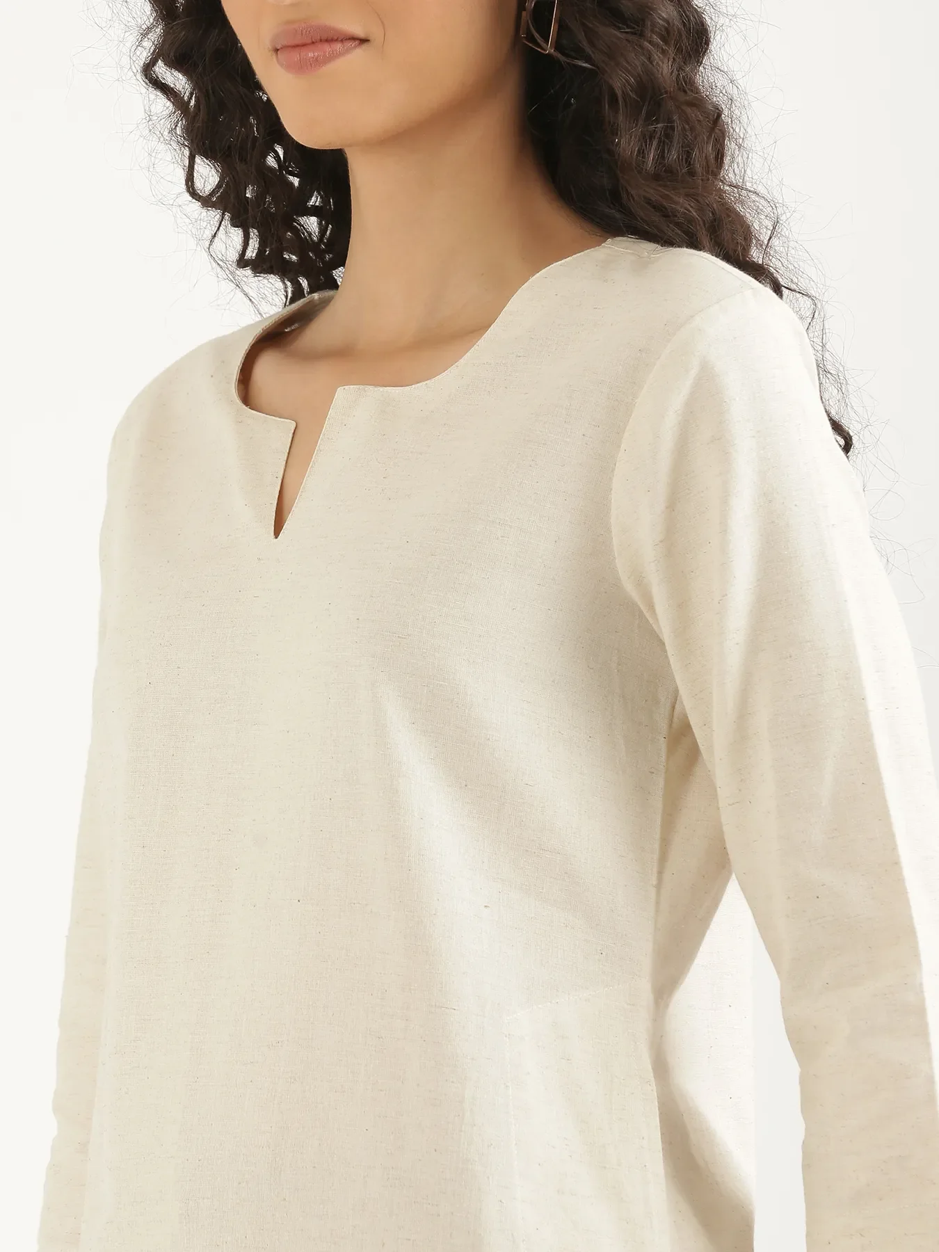 Women Ecru Airy Linen Mid Thigh Length Kurta - Image 4