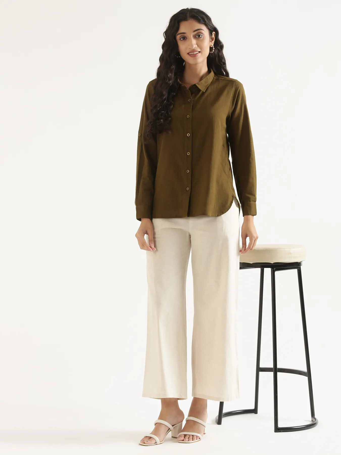 Women Ecru Airy Linen Wide Leg Pant - Image 9