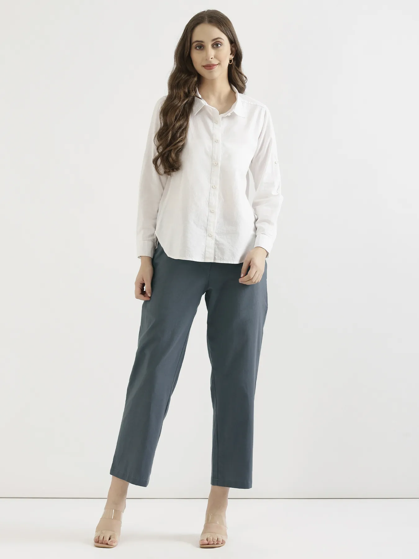 Women German Grey Airy Linen Straight Pants - Image 3