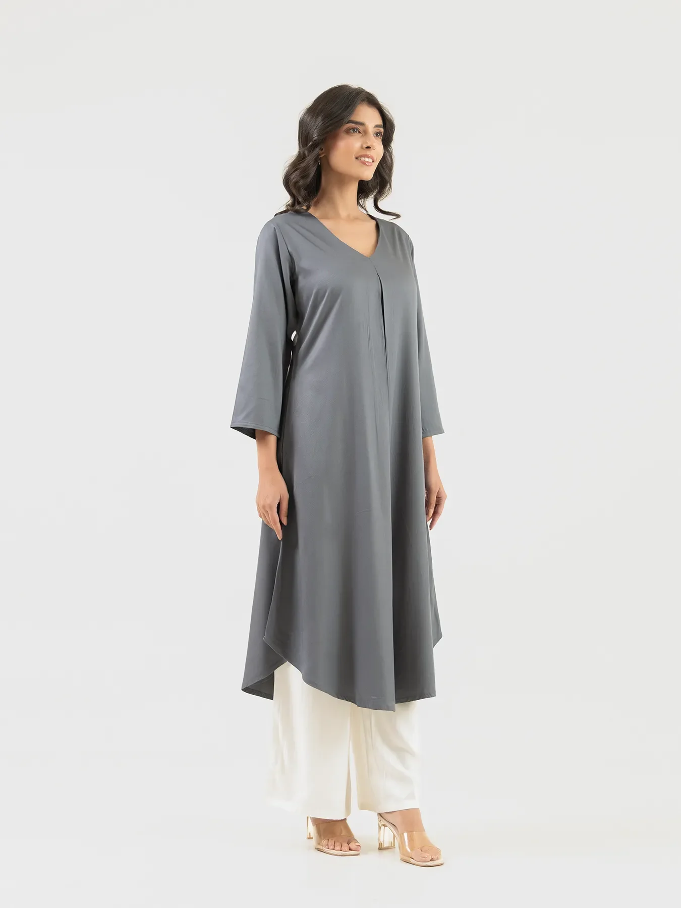 Women Grey Flowy Pleated Kurta - Image 7