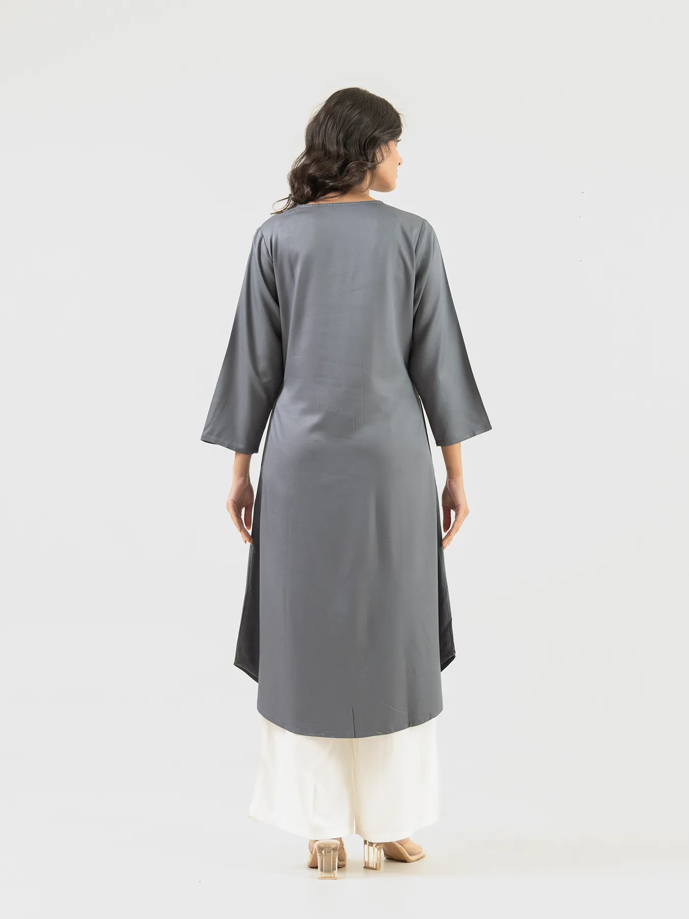 Women Grey Flowy Pleated Kurta - Image 8