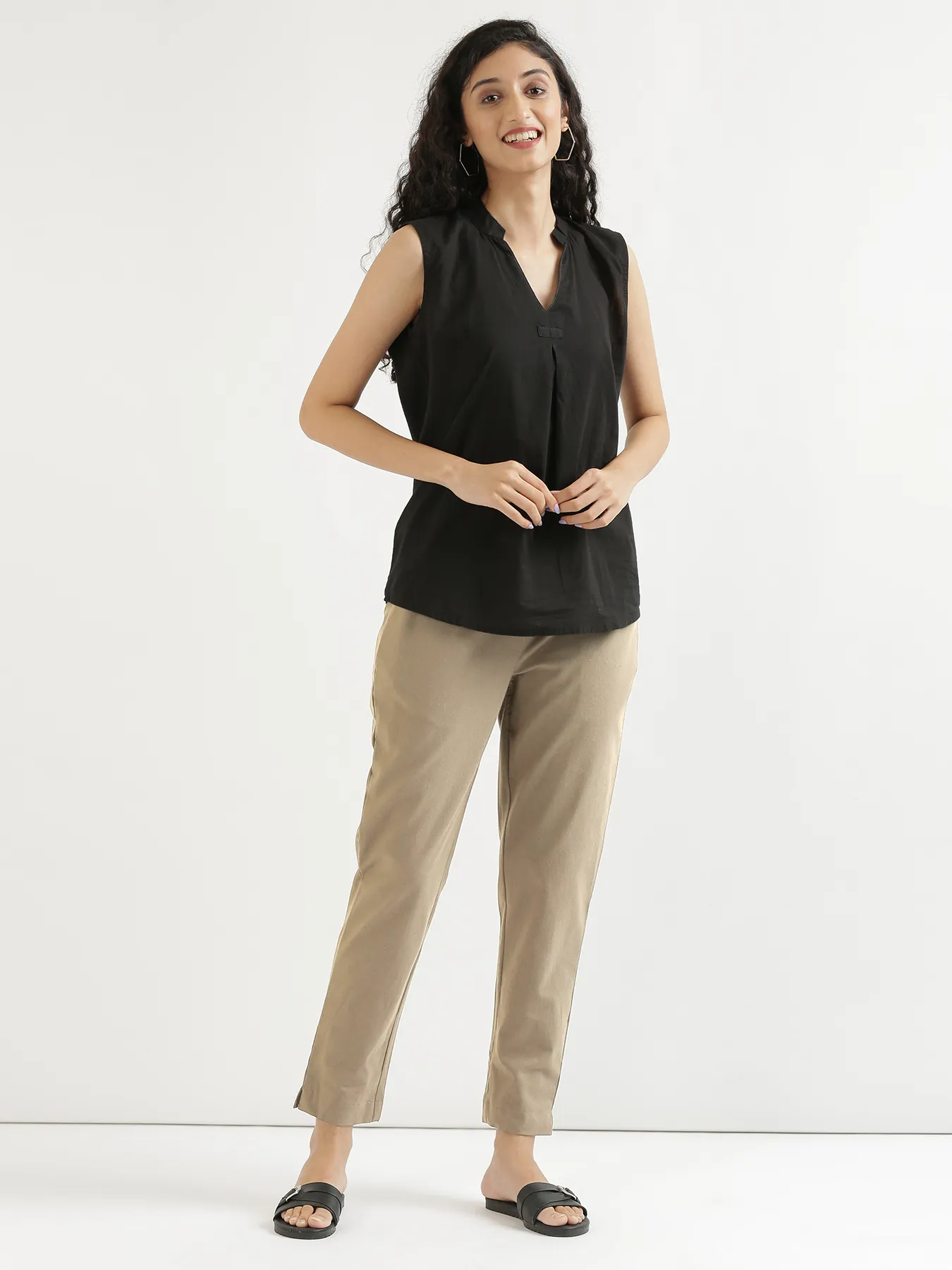 Women Khakhi Cotton Pant - Image 5