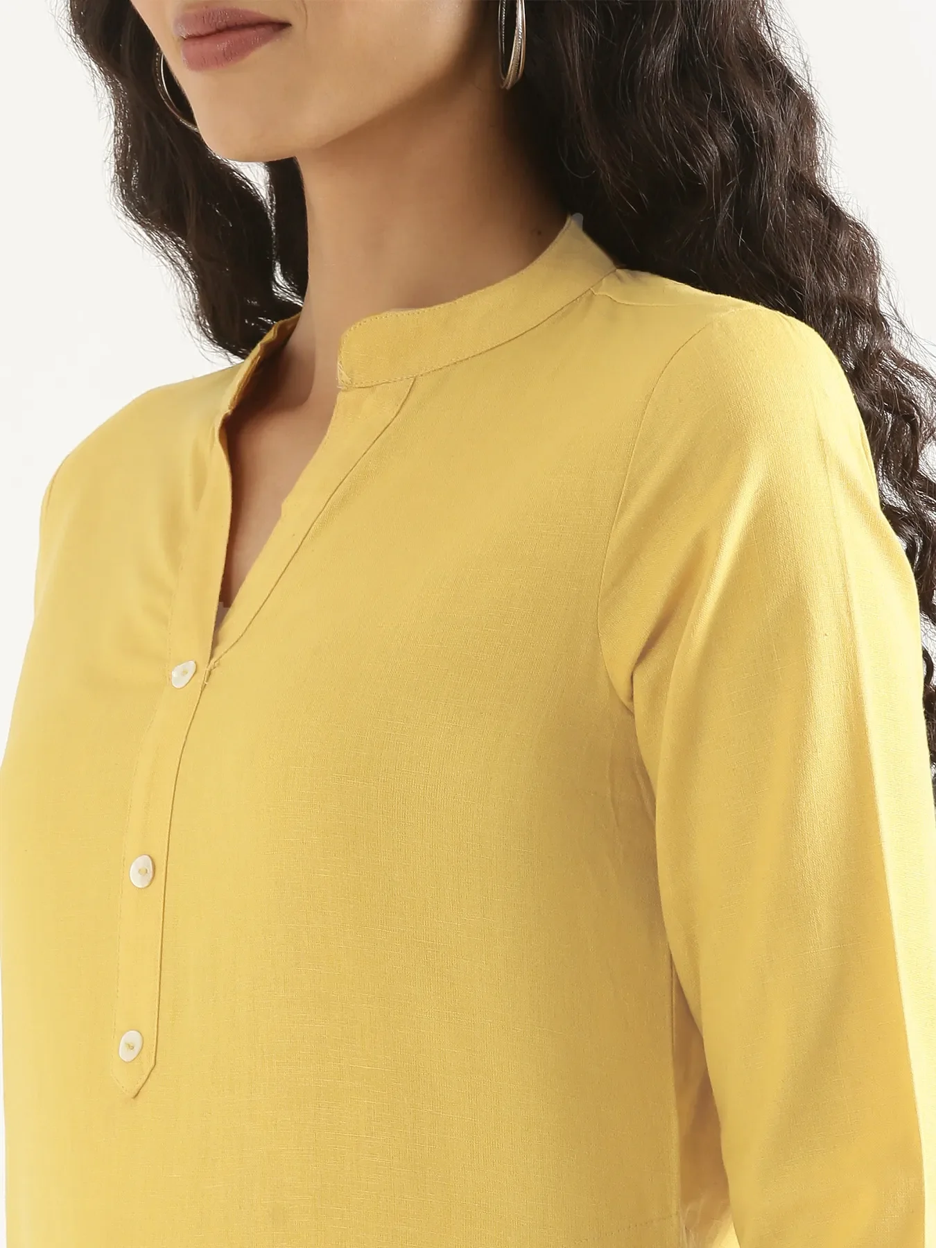 Women Lemon Yellow Airy Linen Long Kurta - Image 6