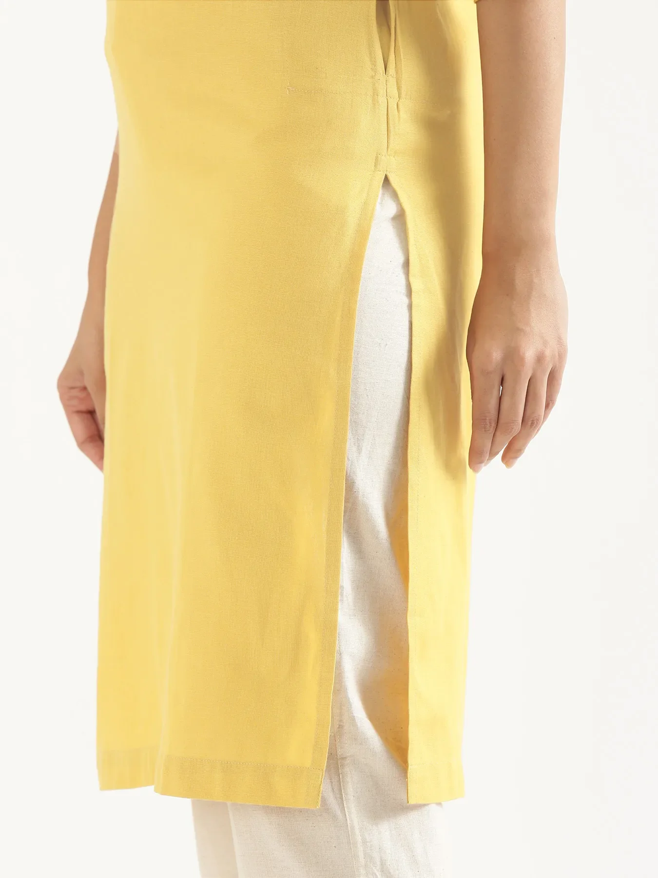 Women Lemon Yellow Airy Linen Long Kurta - Image 9