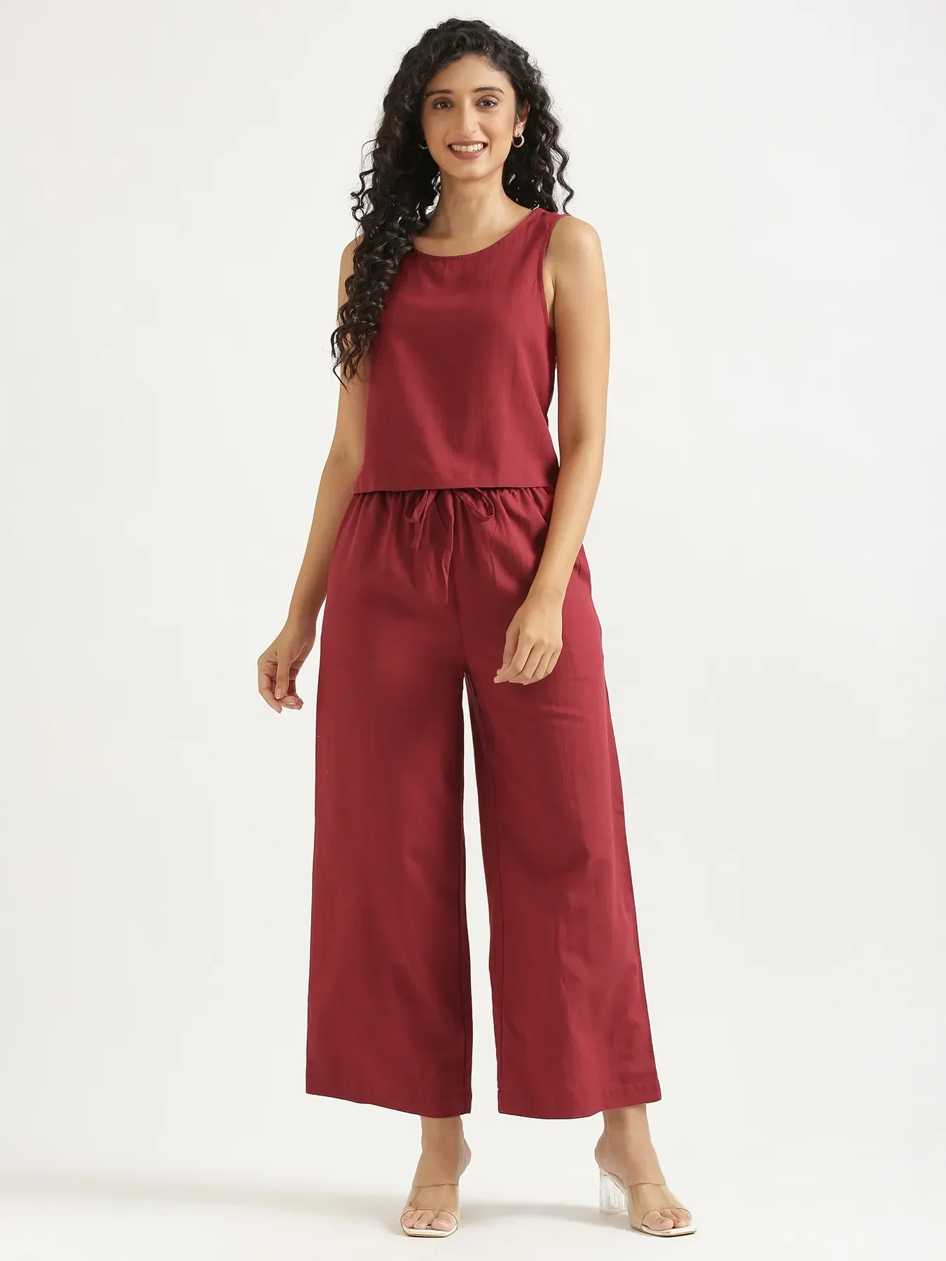 Women Maroon Flowy Linen Crop Top - Image 11