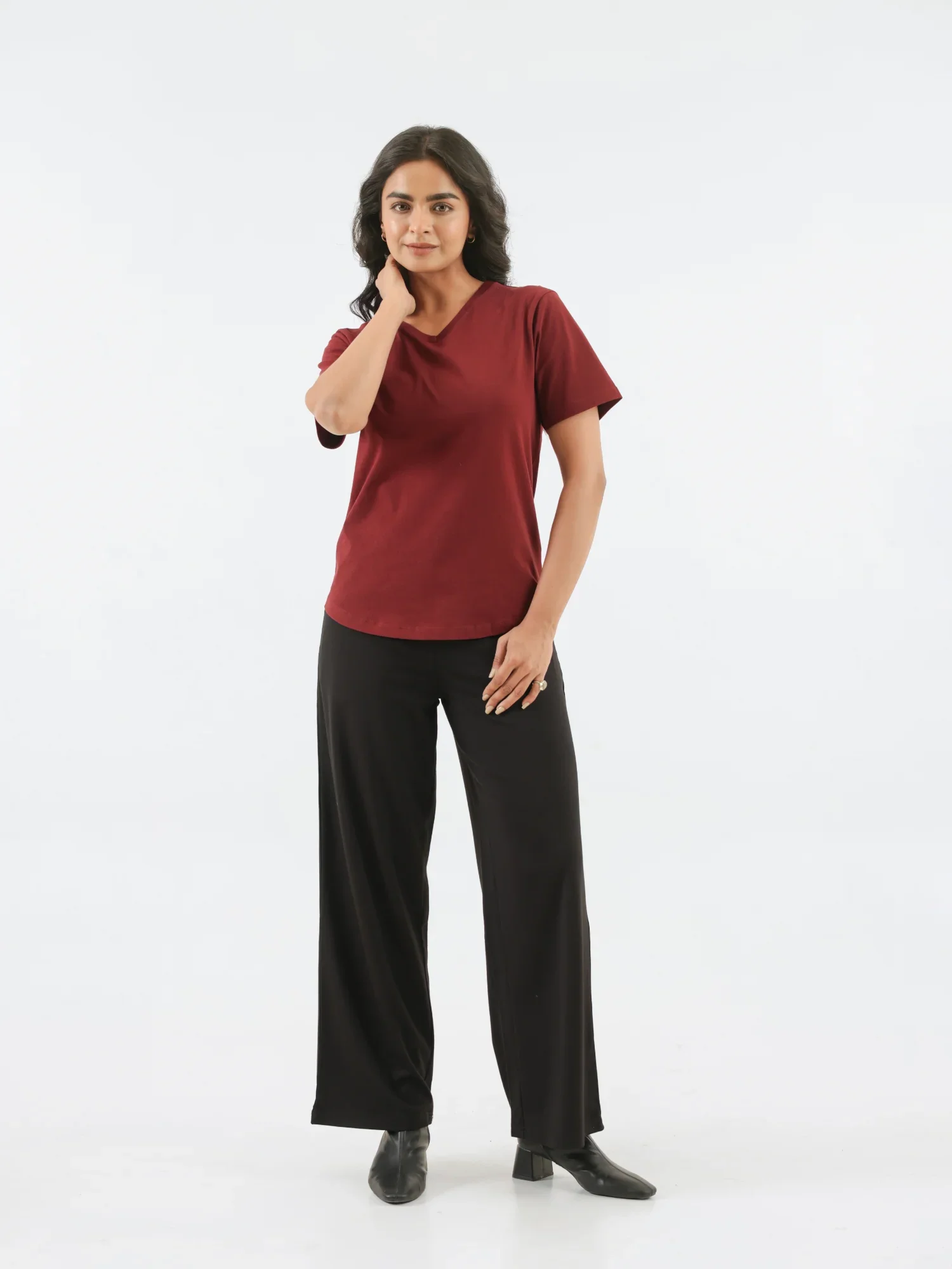 Women Maroon V-neck T-shirt - Image 7