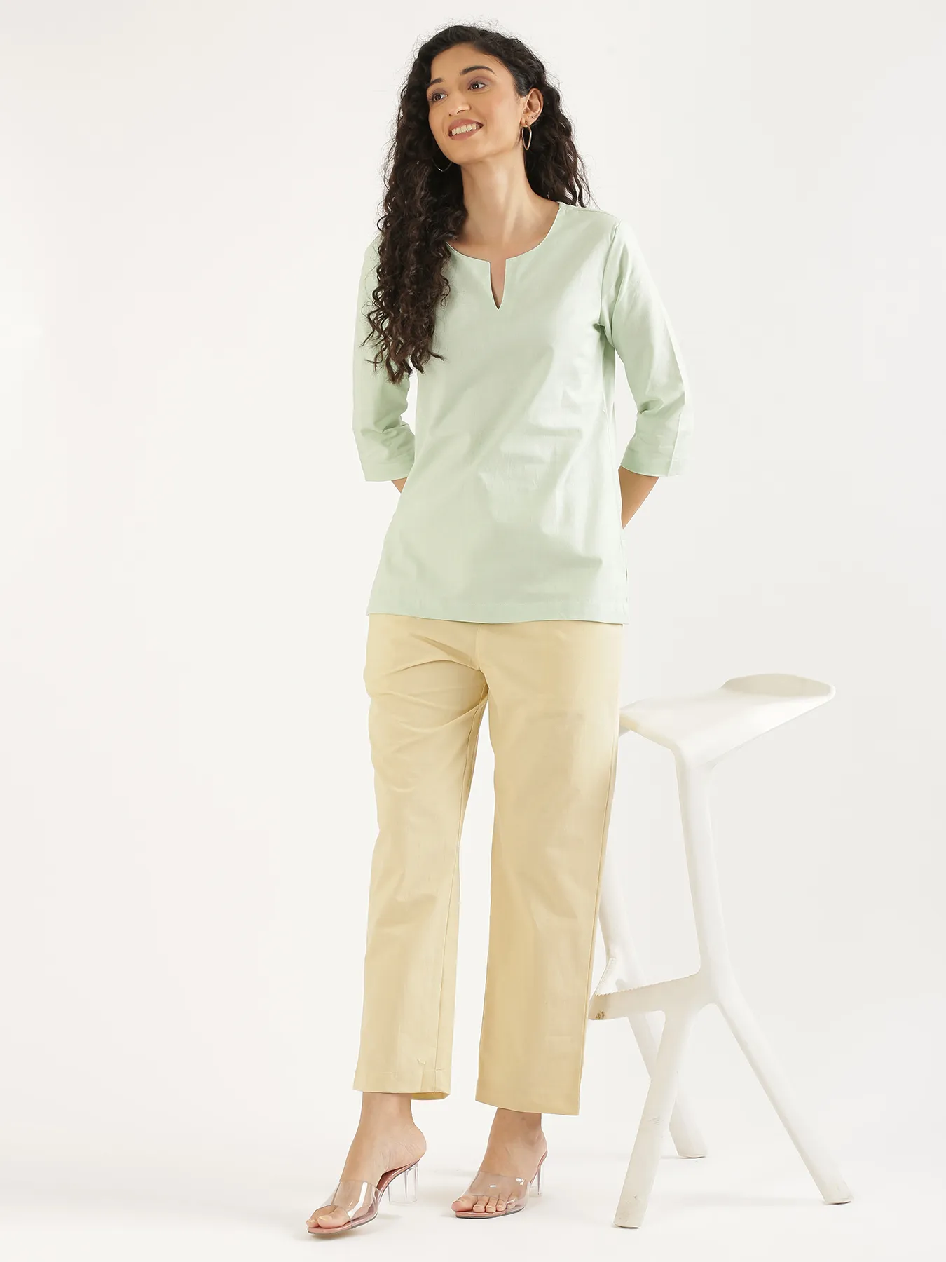 Women Mint Green Airy Linen Split Neck Short Kurta - Image 12
