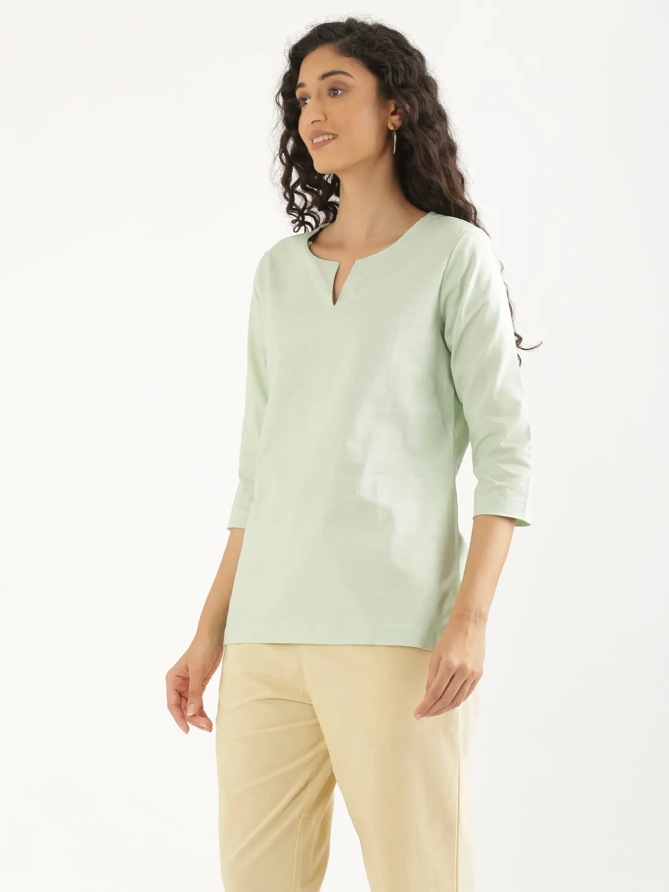 Women Mint Green Airy Linen Split Neck Short Kurta - Image 9