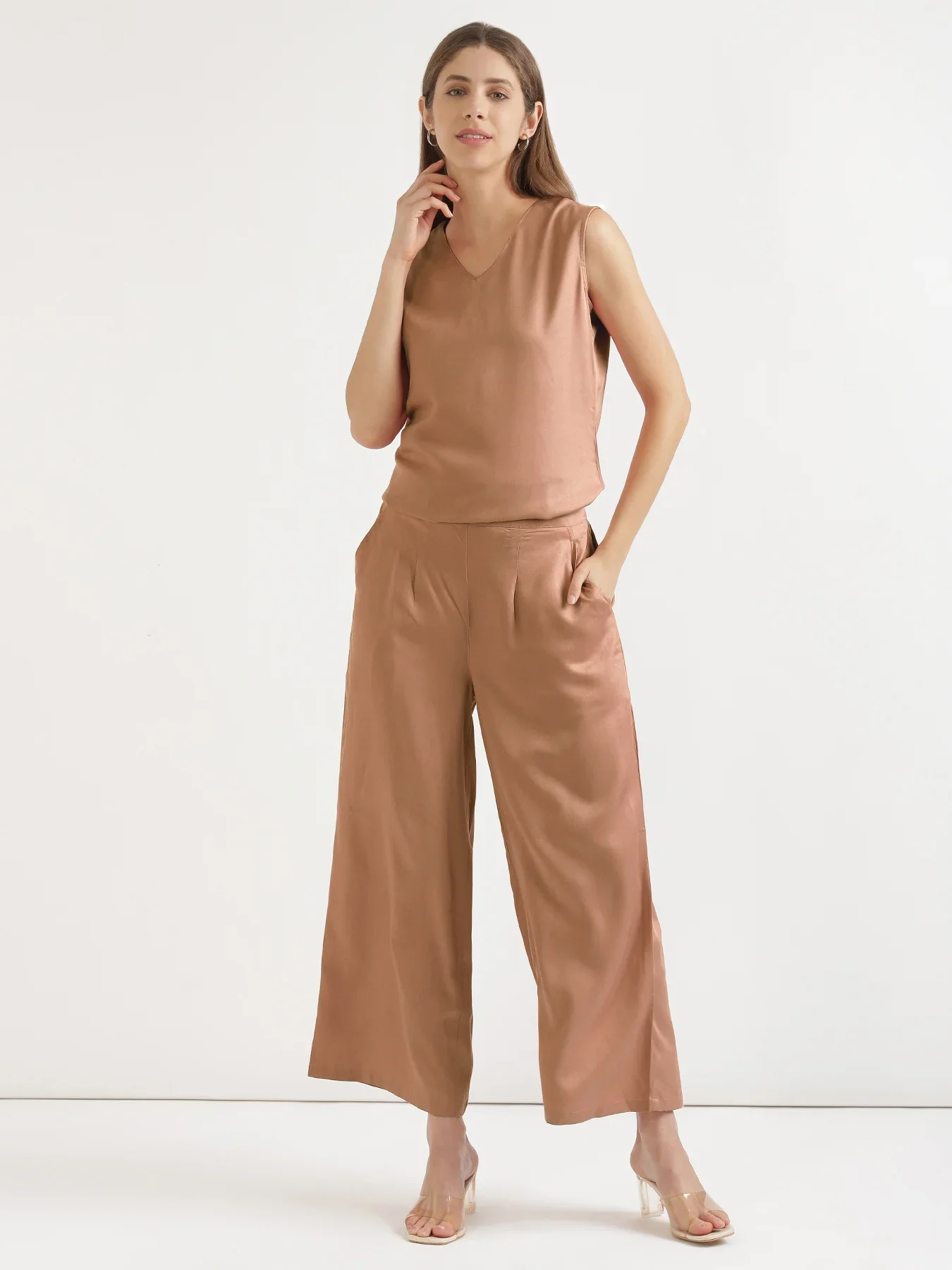 Women Mocha Mousse Viscose Palazzo Pant - Image 3