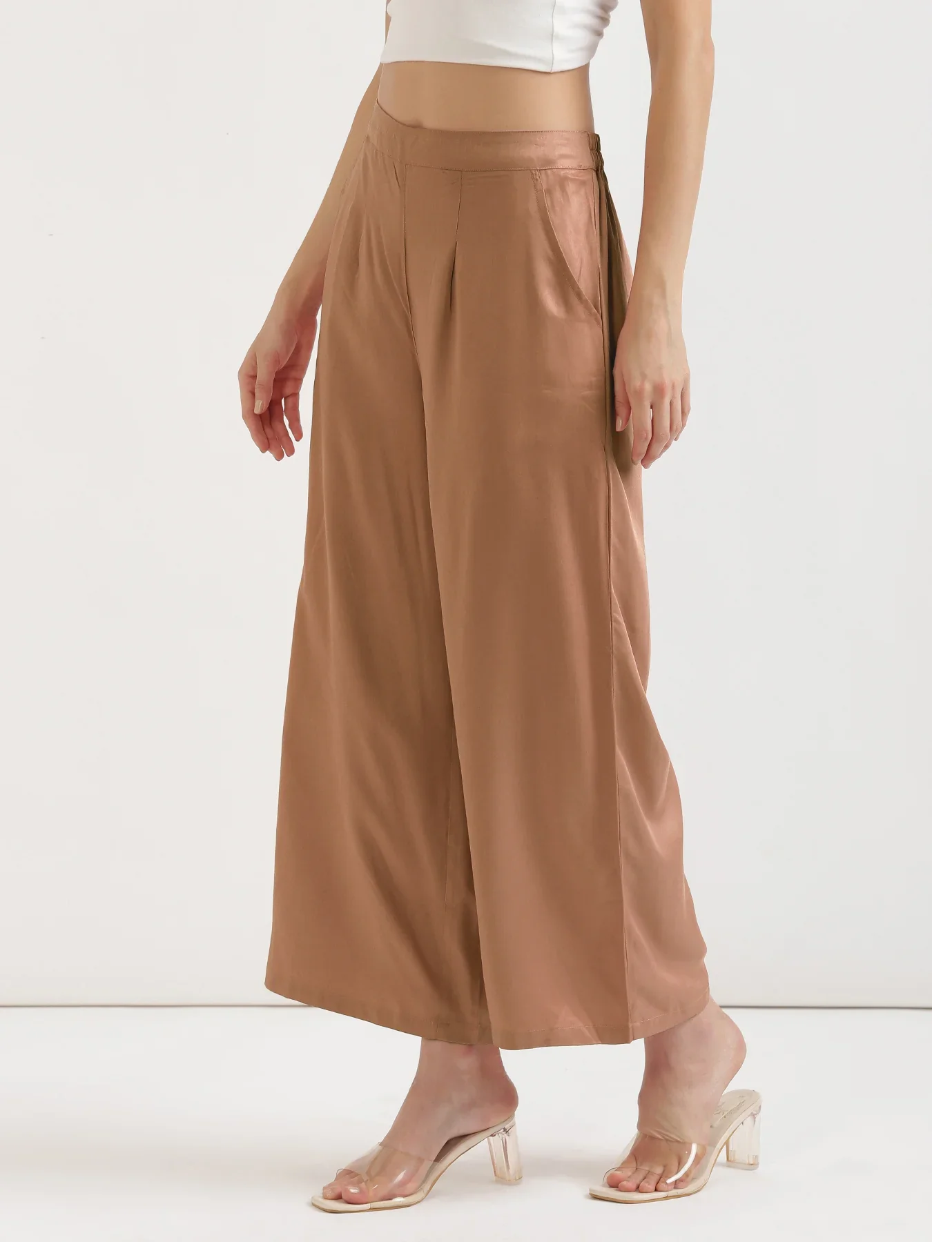 Women Mocha Mousse Viscose Palazzo Pant - Image 4