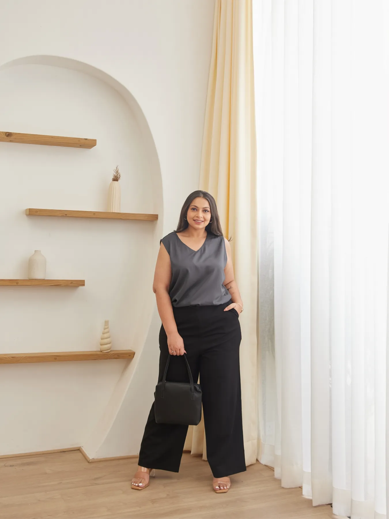 Women Plus Size Black Wide Leg Pants - Image 4