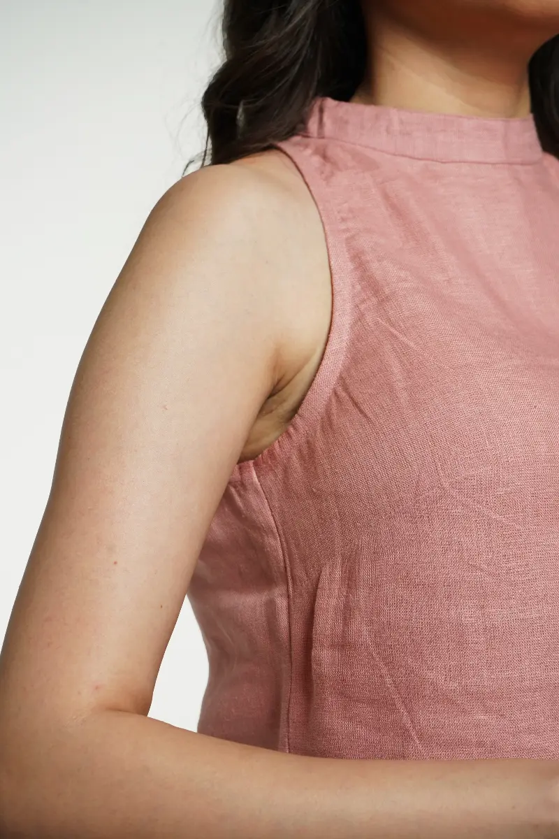 Women Rose Taupe Pure Linen Halter Neck Top - Image 6