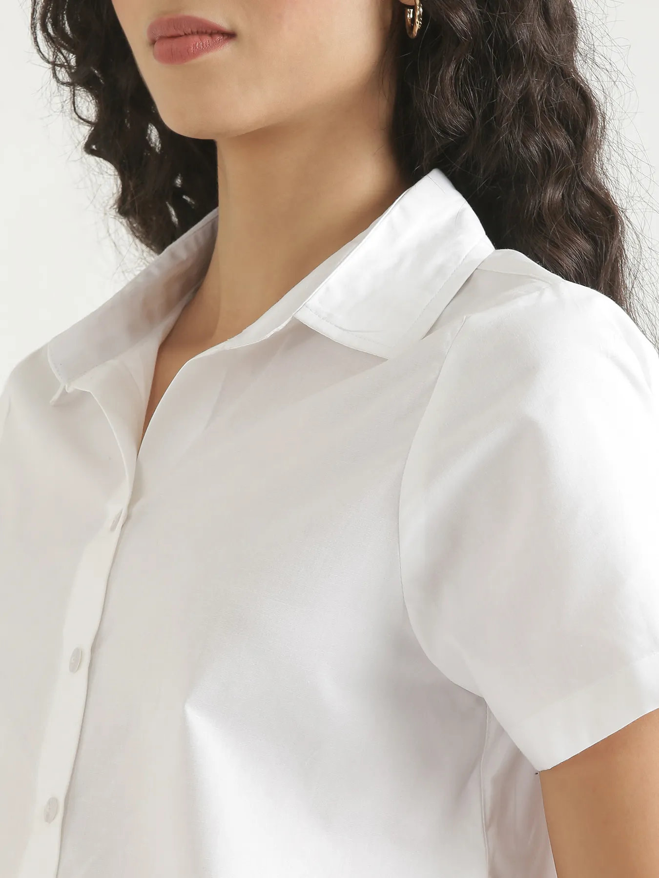 Women White Better Cotton Crop Shirt - Image 9