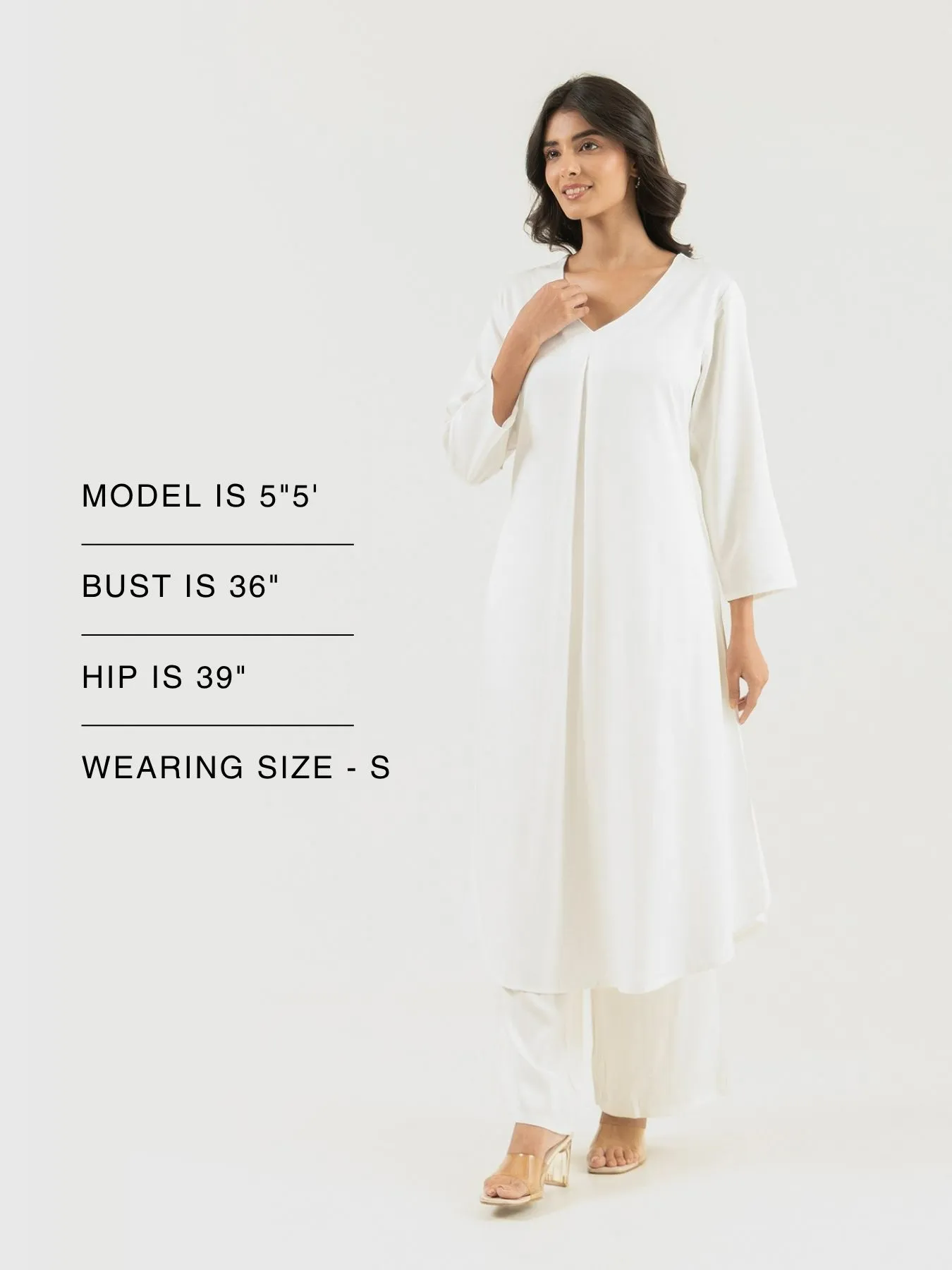 Women White Flowy Pleated Kurta - Image 10