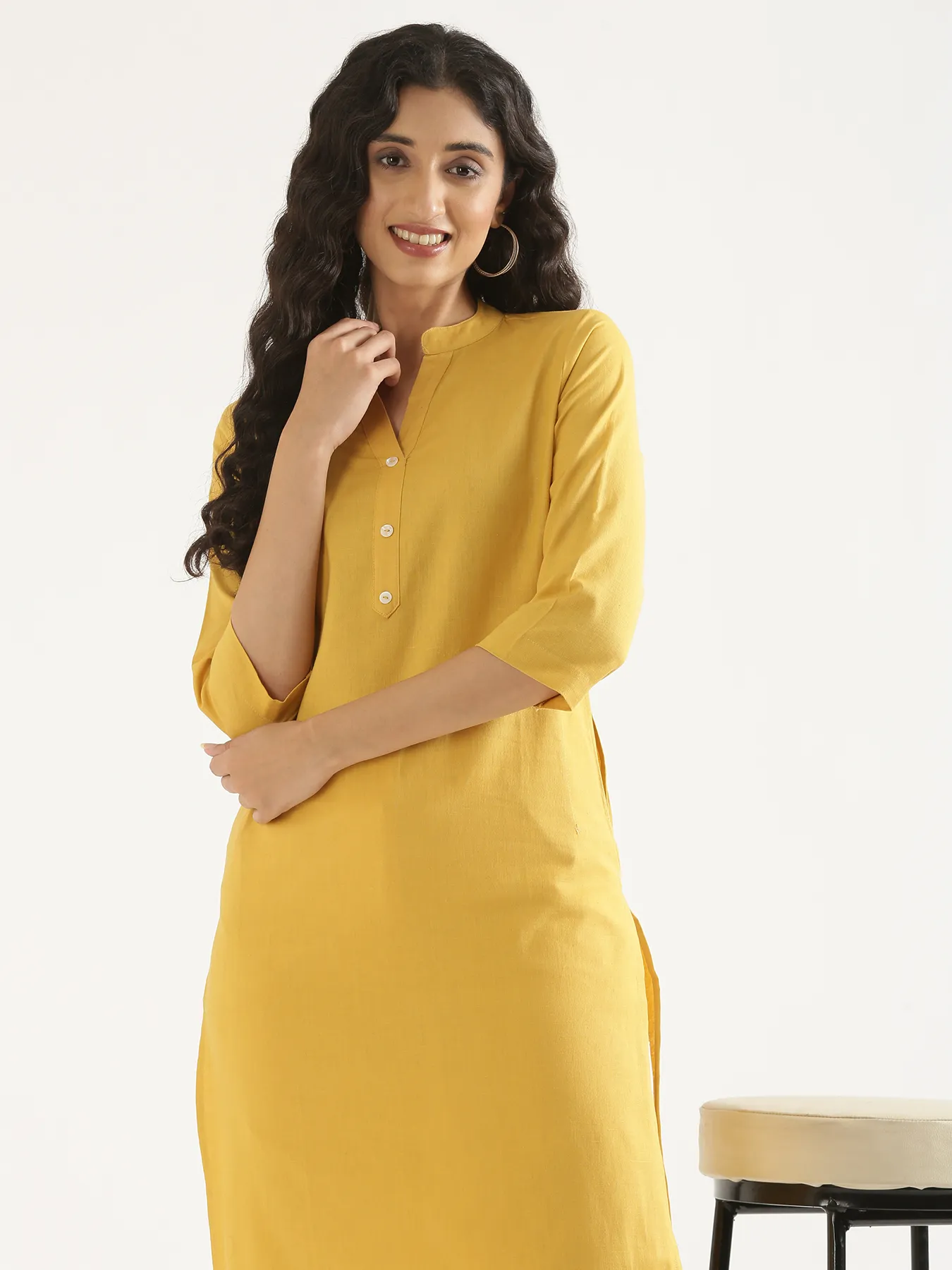Women Yellow Airy Linen Long Kurta - Image 4