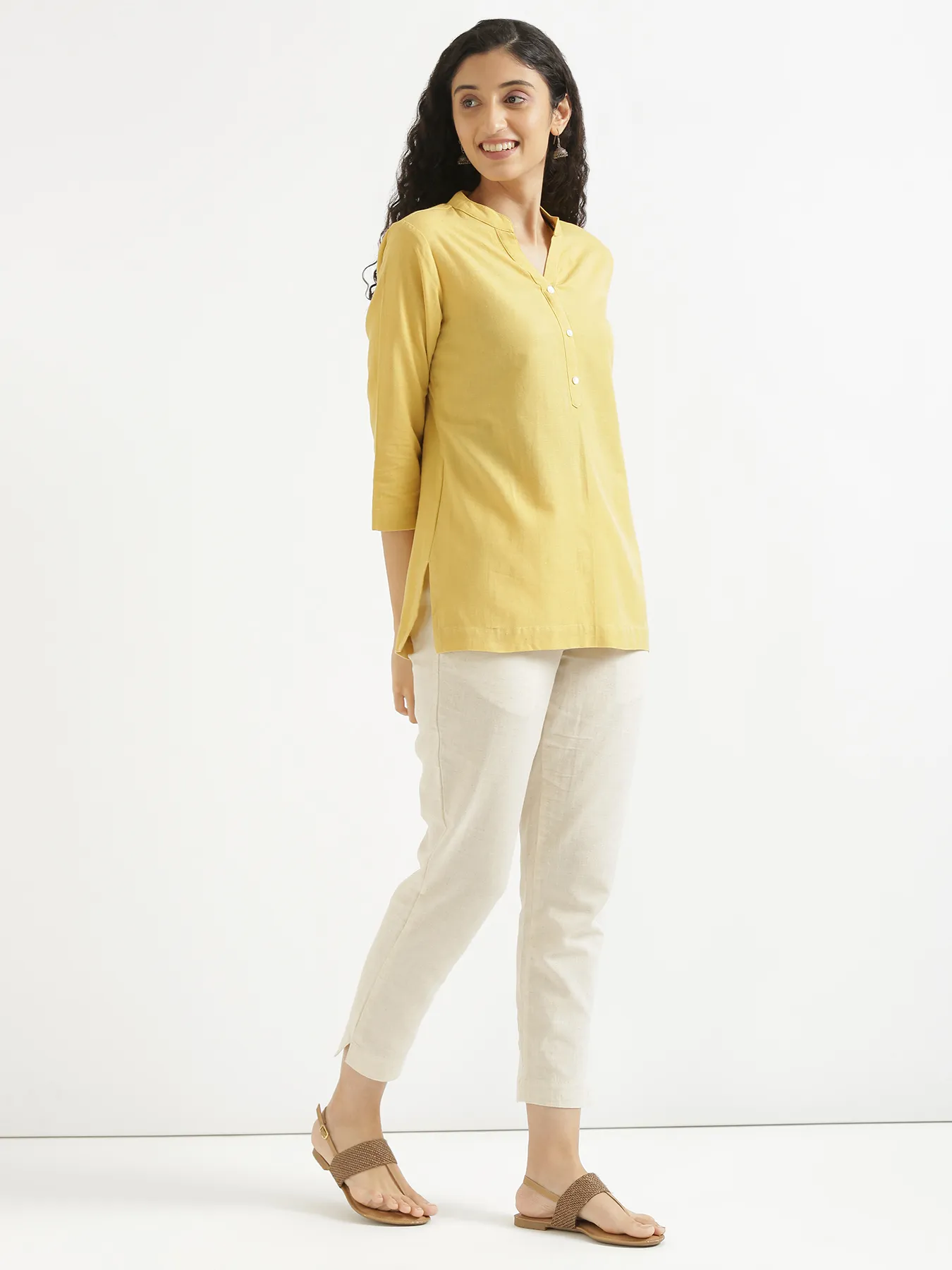Women Yellow Airy Linen Short Kurta - Image 7